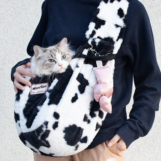 Cozy Pet Crossbody Carrier Bag – Soft Plush Shoulder Sling for Small Dogs & Cats | Hands-Free Travel Backpack (Up to 7.5kg)